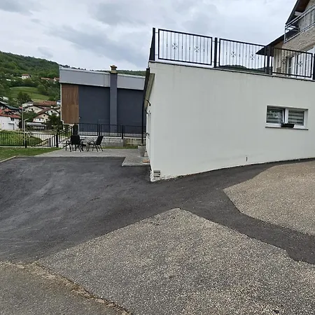 Apartman Val *